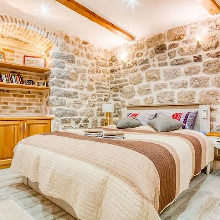 Kotor Bagus - Cozy Boutique Old Town Studio With Seaview Terrace 외부 사진
