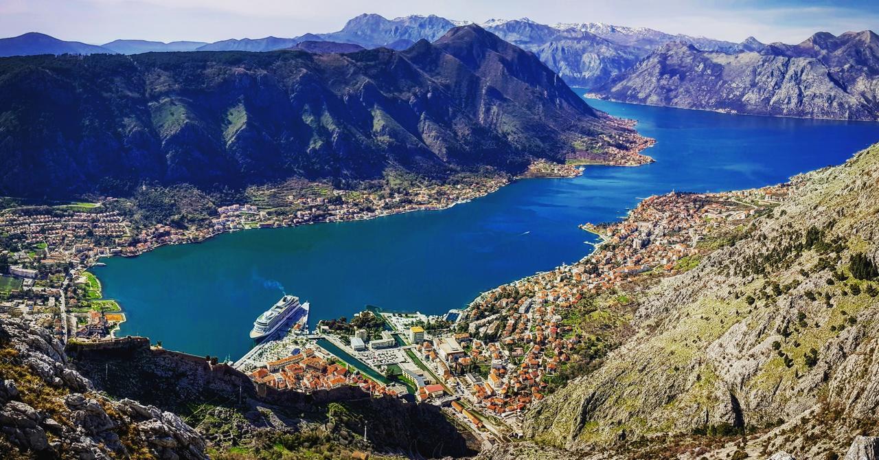 Kotor Bagus - Cozy Boutique Old Town Studio With Seaview Terrace 외부 사진